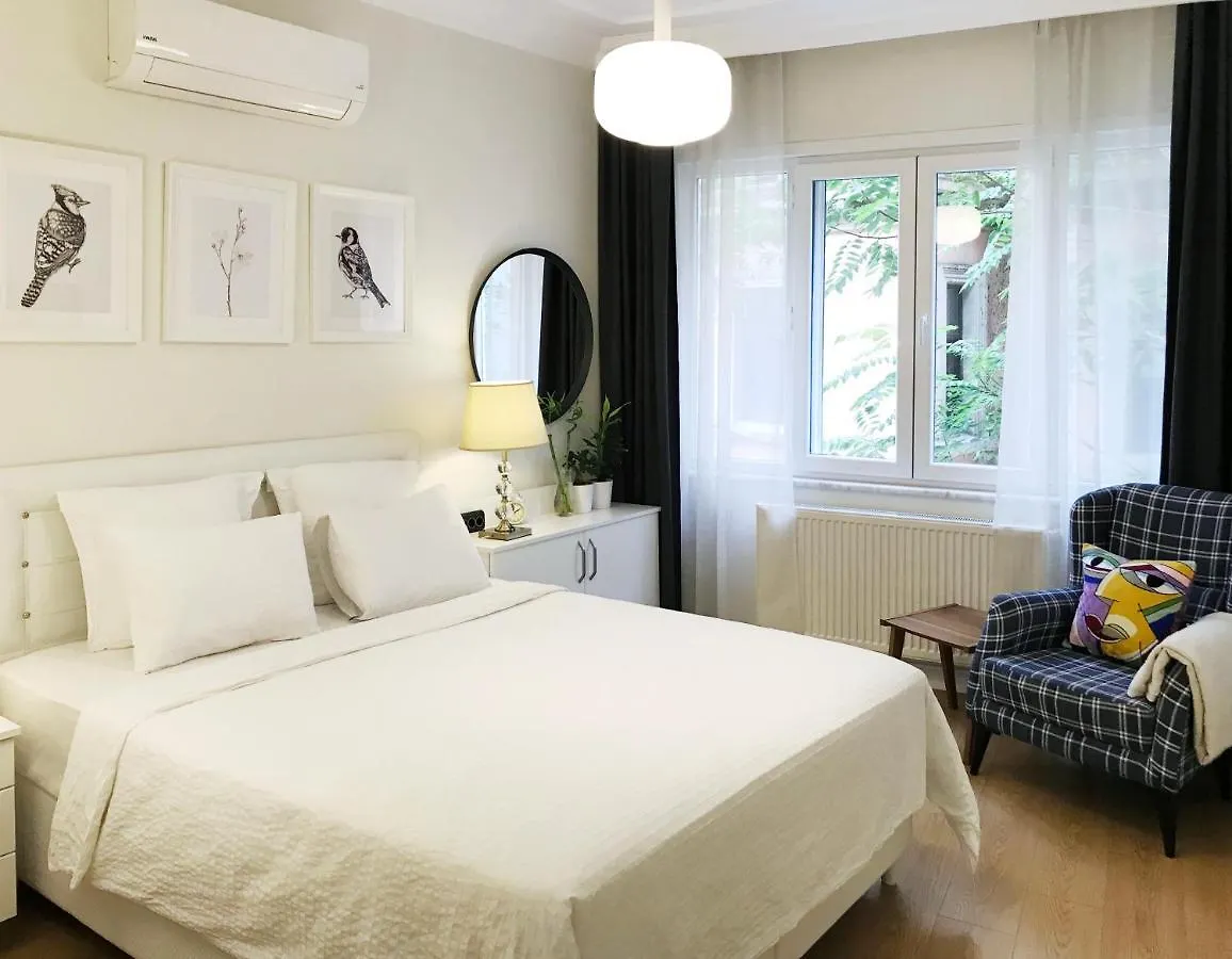 My Fabulous Home In Taksim Beyoglu contacts